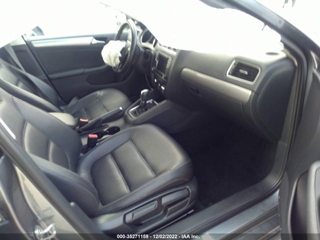 2018 Volkswagen Jetta, VIN: 3VWDB7AJ6JM258191