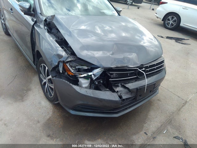 2018 Volkswagen Jetta, VIN: 3VWDB7AJ6JM258191