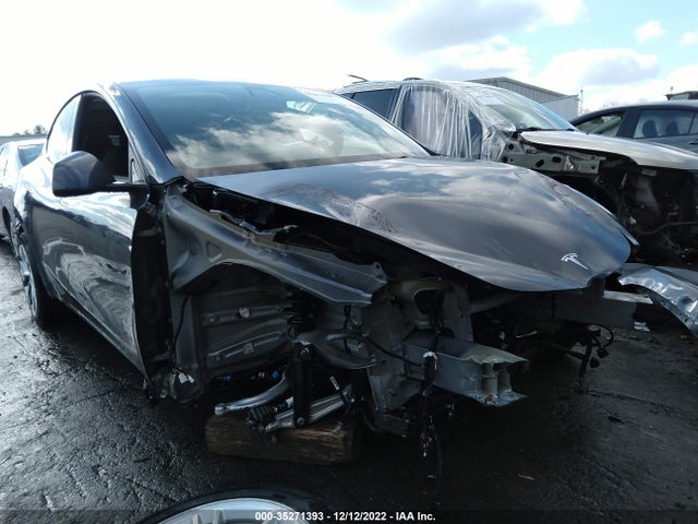 Tesla Model Y 2021 5YJYGDEEXMF110071 Image 7