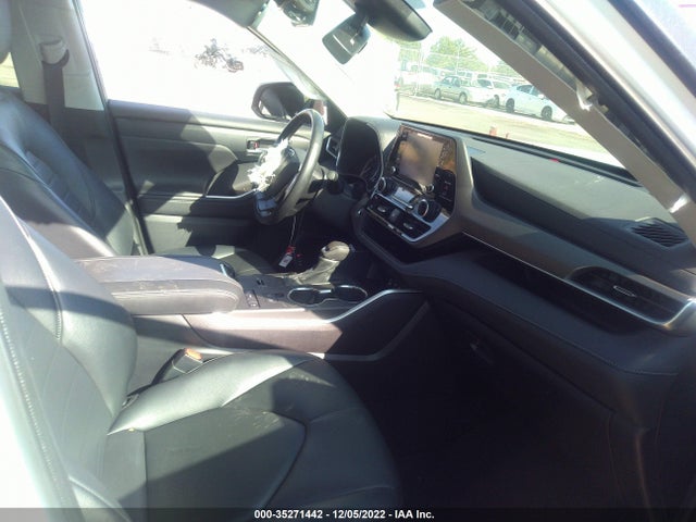 2022 Toyota Highlander, VIN: 5TDGZRAH4NS540890