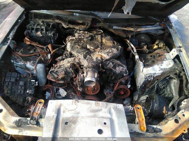 Cadillac CTS 2004 1G6DM577840156916 Image 11