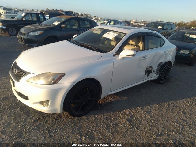 Lexus IS 250 2010 JTHCF5C22A5037866 Image 2
