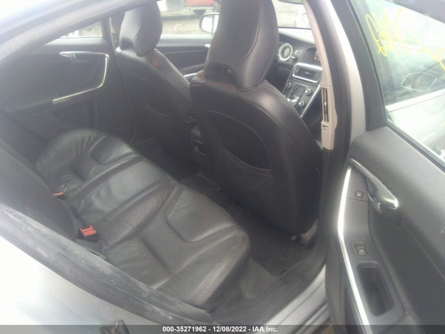 Volvo S60 T5 2013 YV1612FS9D2225954 Image 8