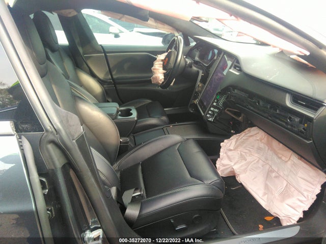 2018 Tesla Model S, VIN: 5YJSA1E49JF263386