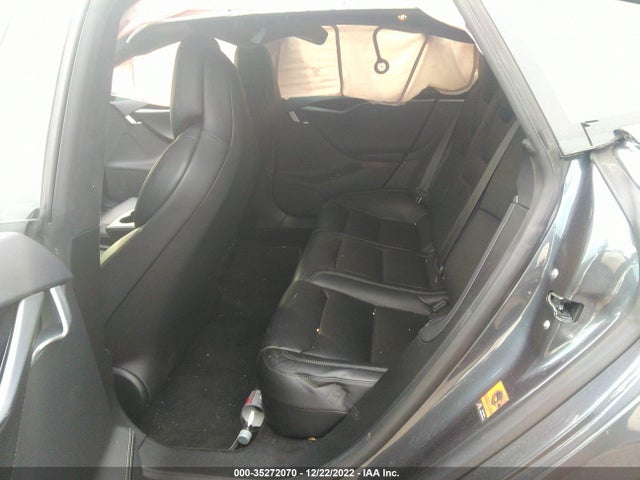2018 Tesla Model S, VIN: 5YJSA1E49JF263386