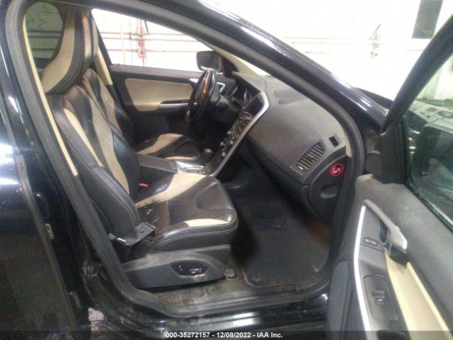YV4902DZXB2209438 Volvo Xc60 3.0t