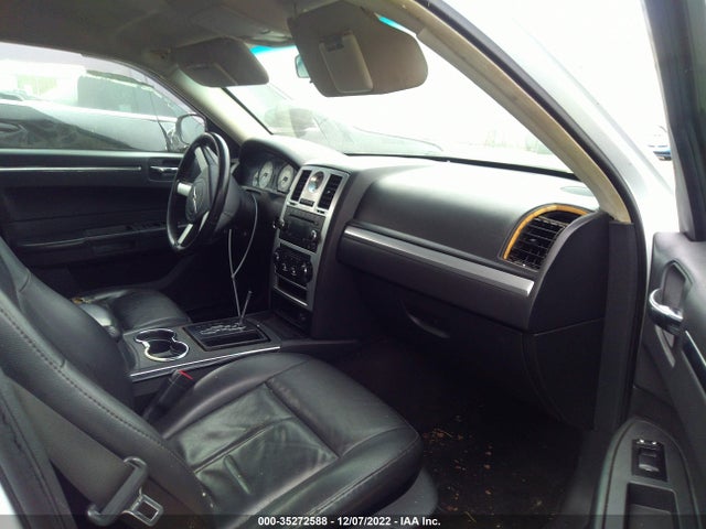 2C3CA5CV6AH326143 Chrysler 300 Touring