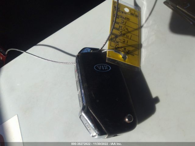 KNDJ23AU3M7780722 KIA SOUL S