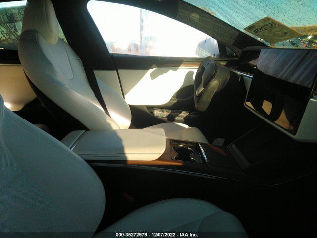 2021 Tesla Model S, VIN: 5YJSA1E5XMF434451