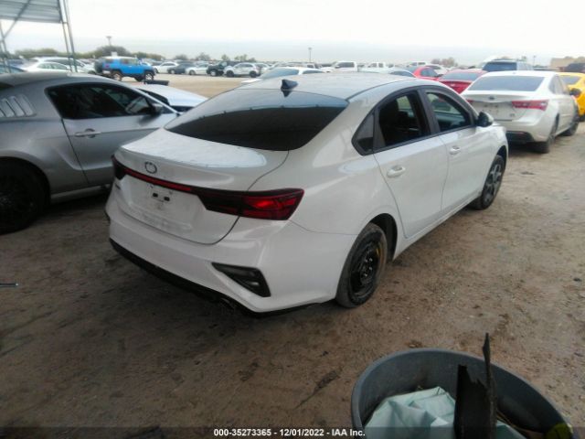 3KPF24AD9ME375587 KIA Forte Lxs