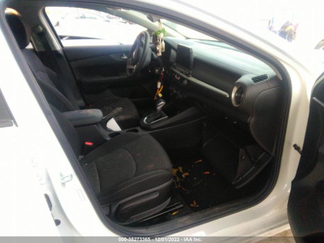 3KPF24AD9ME375587 KIA Forte Lxs