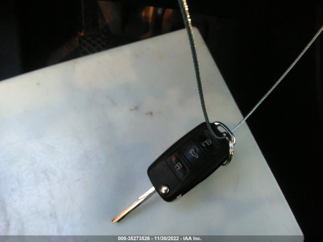 2012 VOLKSWAGEN BEETLE 2.5L PZEV VIN: 3VWHP7ATXCM649545