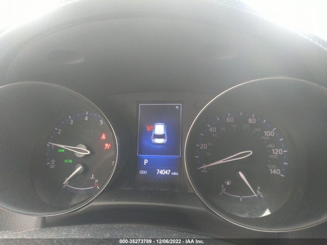 Toyota C-HR XLE 2018 NMTKHMBX1JR010066 Image 9