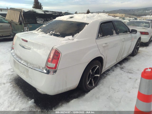 Chrysler 300 2011 2C3CA4CGXBH536029 Image 5