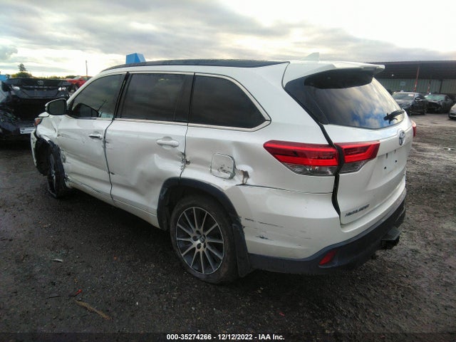 2017 Toyota Highlander, VIN: 5TDJZRFH4HS378326
