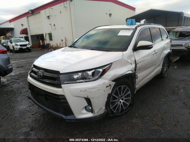 2017 Toyota Highlander, VIN: 5TDJZRFH4HS378326