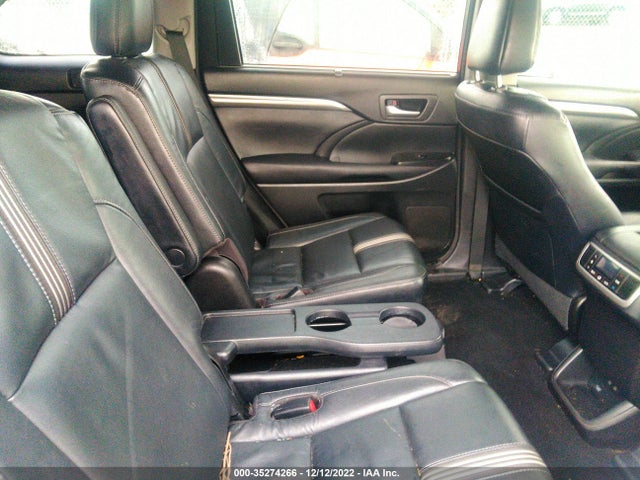 2017 Toyota Highlander, VIN: 5TDJZRFH4HS378326