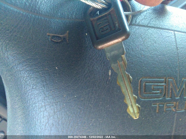 GMC Jimmy 1996 1GKDT13W4T2547302 Image 3