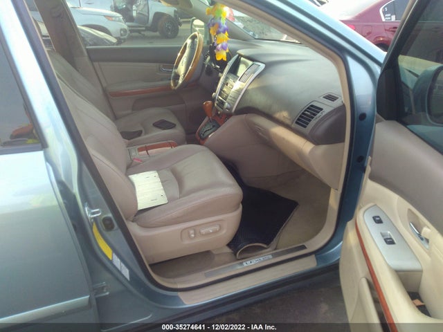 2005 LEXUS RX 330 VIN: JTJHA31U050075174