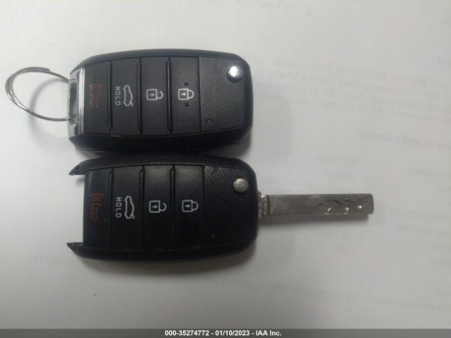 5XXGT4L37JG225731 KIA Optima Lx