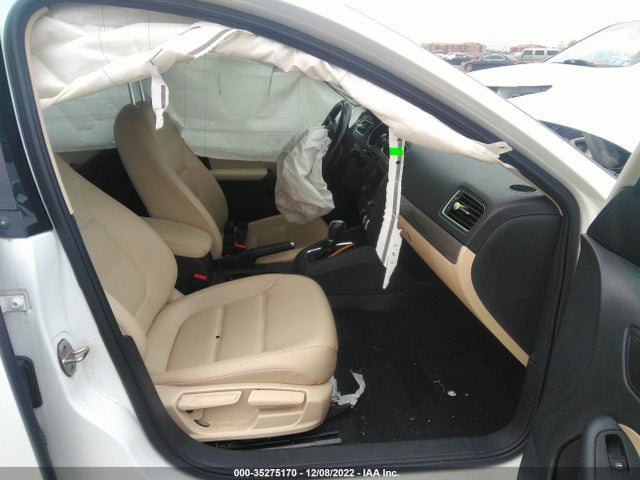 3VWDB7AJ8JM223779 Volkswagen Jetta 1.4t