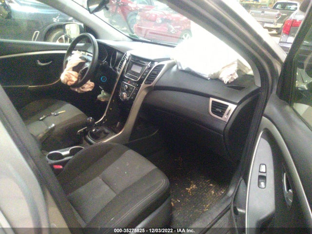 2013 HYUNDAI ELANTRA GT VIN: KMHD35LEXDU110075