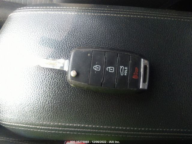 KNAFX4A6XG5551658 KIA FORTE LX