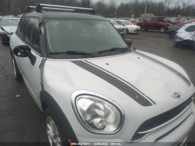 2016 Mini Countryman, VIN: WMWZC5C53GWP49480