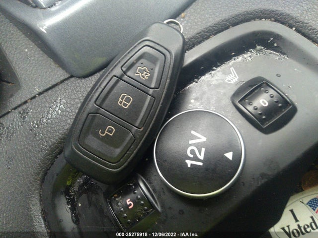 2012 FORD FOCUS TITANIUM VIN: 1FAHP3J27CL391365