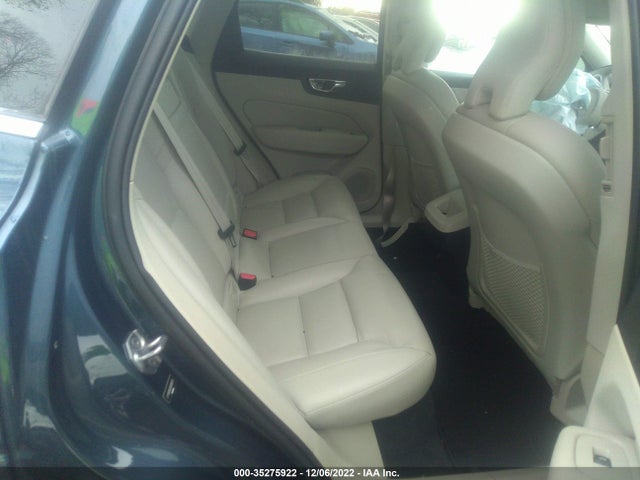 Volvo Xc60 Momentum 2019 LYV102DK3KB296570 Image 9
