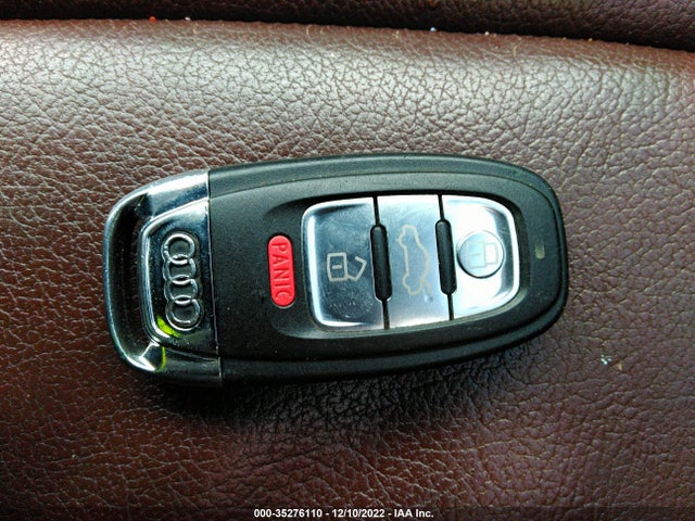 WA1LFAFP8FA117876 Audi Q5 Premium Plus