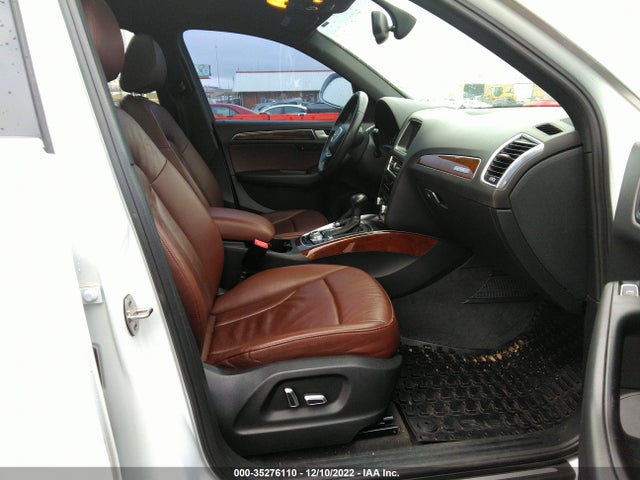 WA1LFAFP8FA117876 Audi Q5 Premium Plus