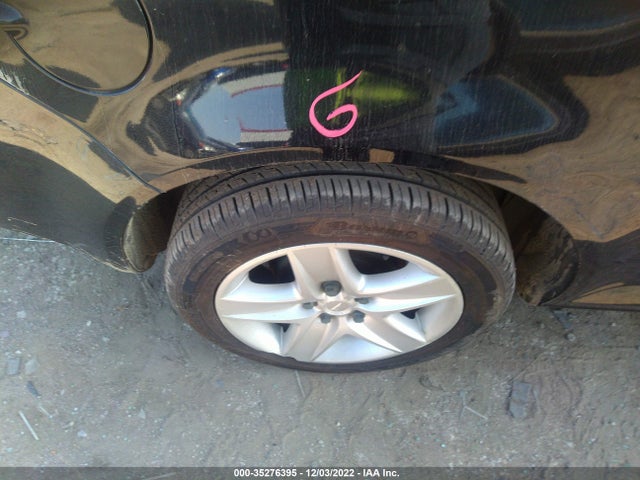 2007 PONTIAC G5 VIN: 1G2AL15F477375569