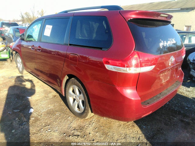 Toyota Sienna Le V6 8 Passenger 2014 5TDKK3DC9ES433362 Image 3