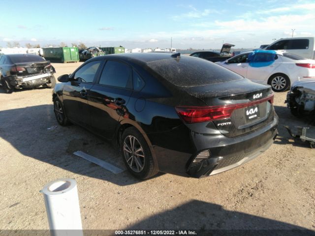 3KPF24AD5NE461500 KIA Forte Lxs