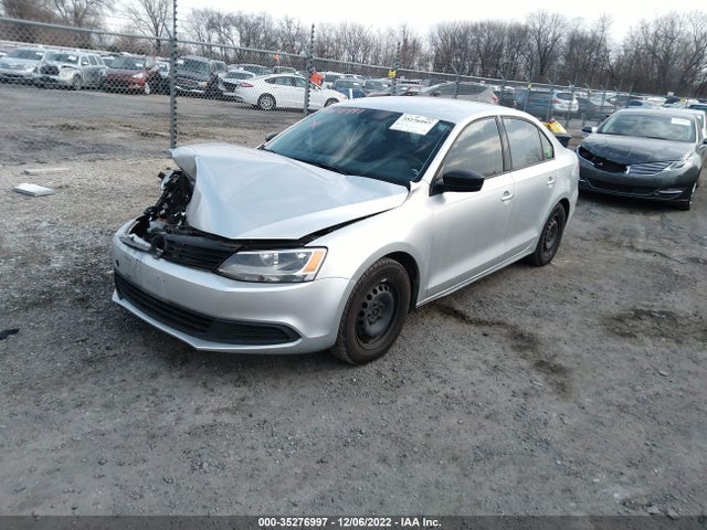 3VW2K7AJ0EM241027 Volkswagen Jetta Sedan S