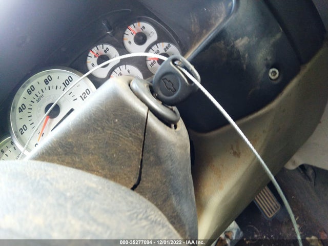 2004 HUMMER H2 VIN: 5GRGN23U64H109739