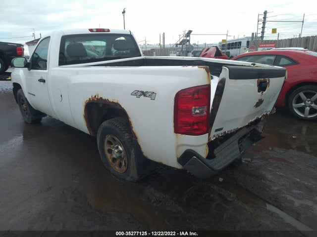2011 CHEVROLET SILVERADO 1500 WORK TRUCK VIN: 1GCNKPEA5BZ175935