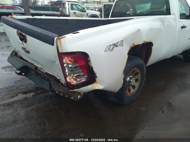 2011 CHEVROLET SILVERADO 1500 WORK TRUCK VIN: 1GCNKPEA5BZ175935