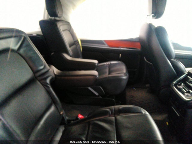 2018 Lincoln Navigator, VIN: 5LMJJ3JT2JEL15245