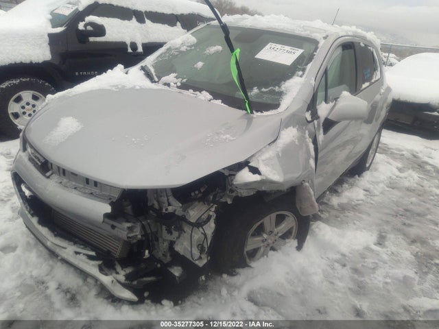 Chevrolet TRAX LS 2020 3GNCJKSB7LL299263 Image 2