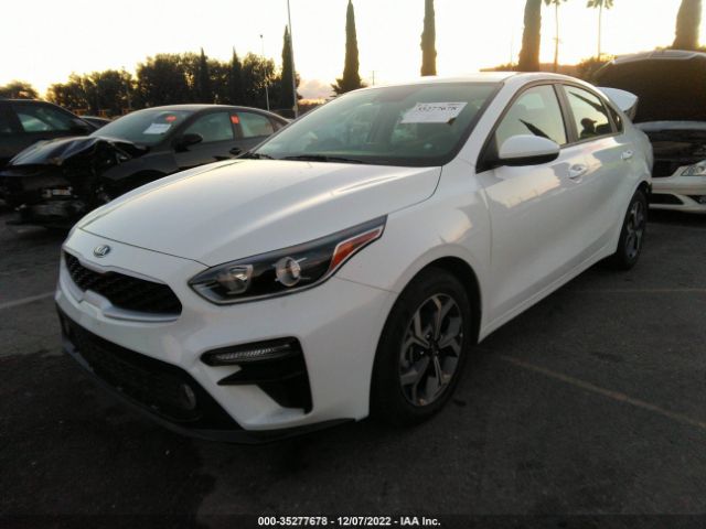 3KPF24AD8ME305126 KIA Forte Lxs