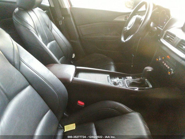 2017 Mazda 3, VIN: 3MZBN1V79HM121752