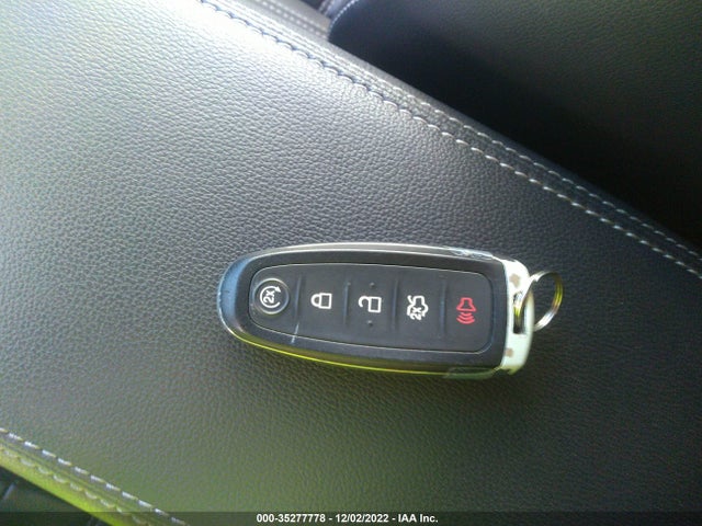 2019 Ford Escape, VIN: 1FMCU0H90KUB38598