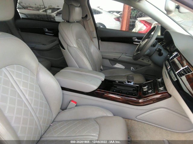 2016 Audi A8, VIN: WAU34AFD8GN016135