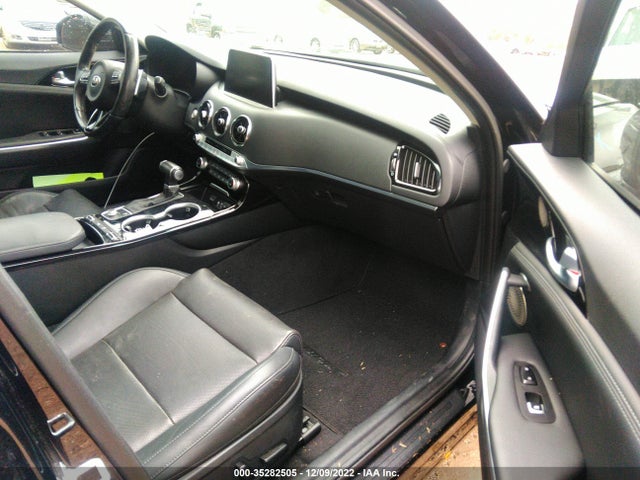 2019 Kia Stinger, VIN: KNAE15LA0K6045151