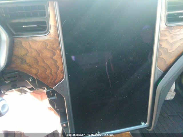 Tesla Model X Long Range 2020 5YJXCBE20LF223320 Image 8