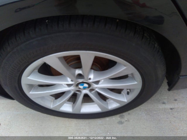 2018 BMW 3 SERIES 320I VIN: WBA8A9C52JAD28186