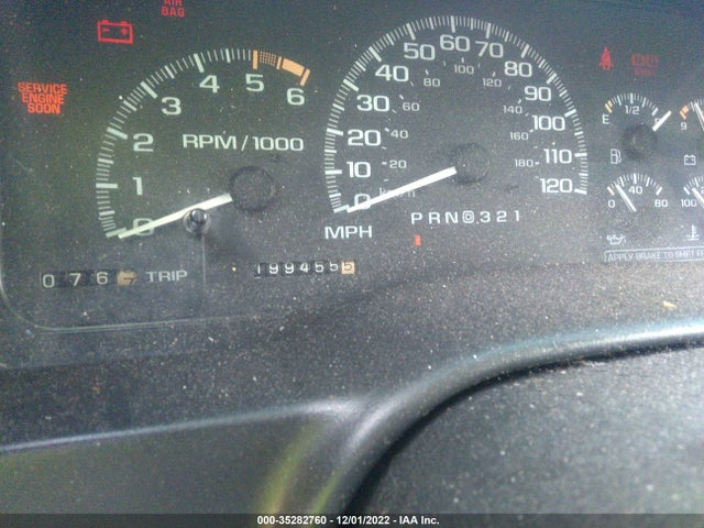 GMC Denali 1999 1GKEK13RXXR906022 Image 9