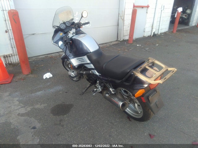 2003 BMW R1150 RS VIN: WB10498AX3ZG70547